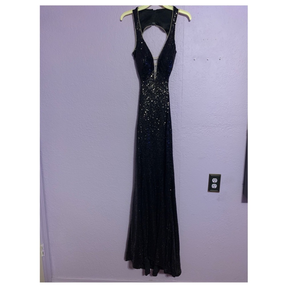 Black backless sequin prom dress
